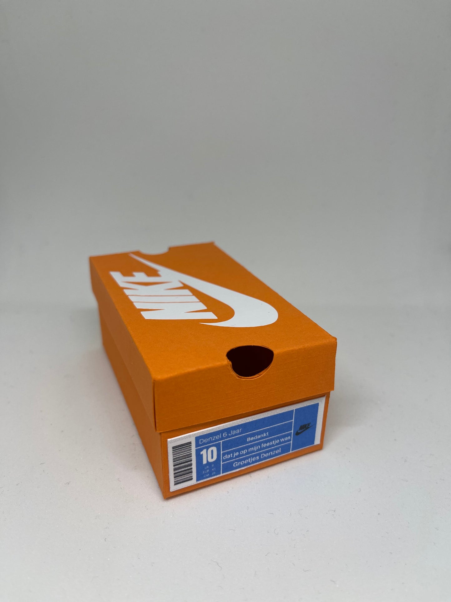 sneaker box